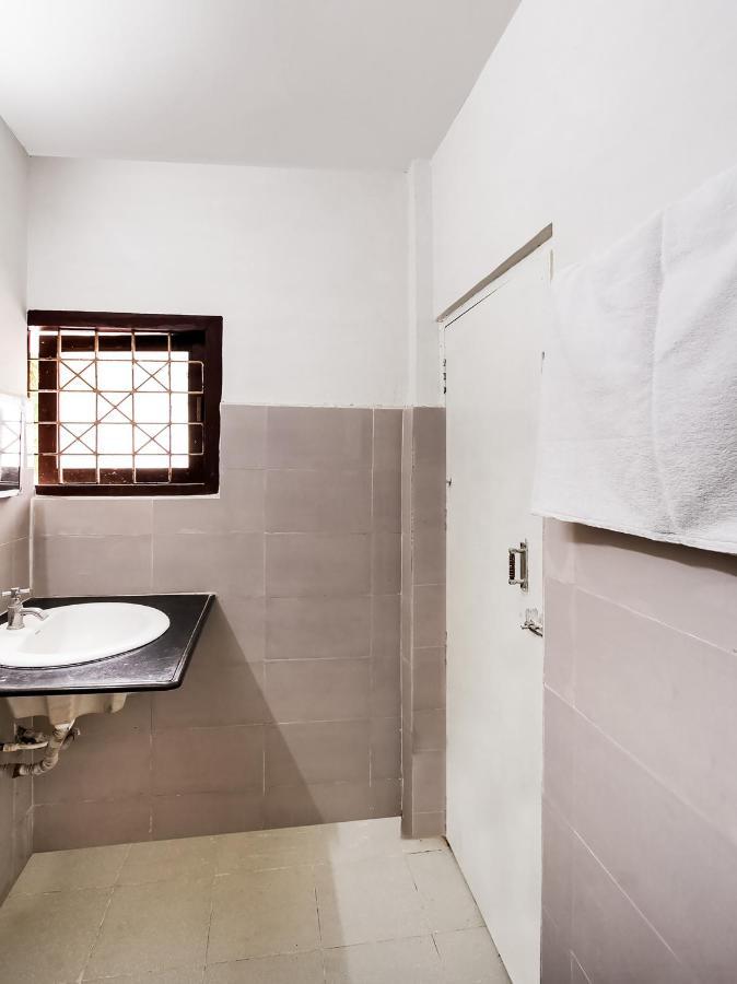 Spot On 43451 Hotel Sakunthala International Tirunelveli Εξωτερικό φωτογραφία