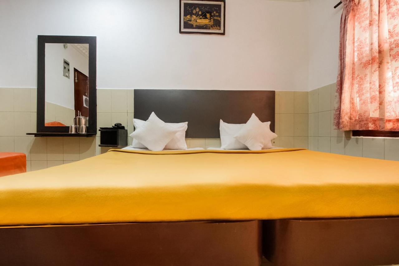 Spot On 43451 Hotel Sakunthala International Tirunelveli Εξωτερικό φωτογραφία